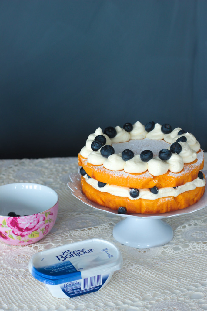 naked cake